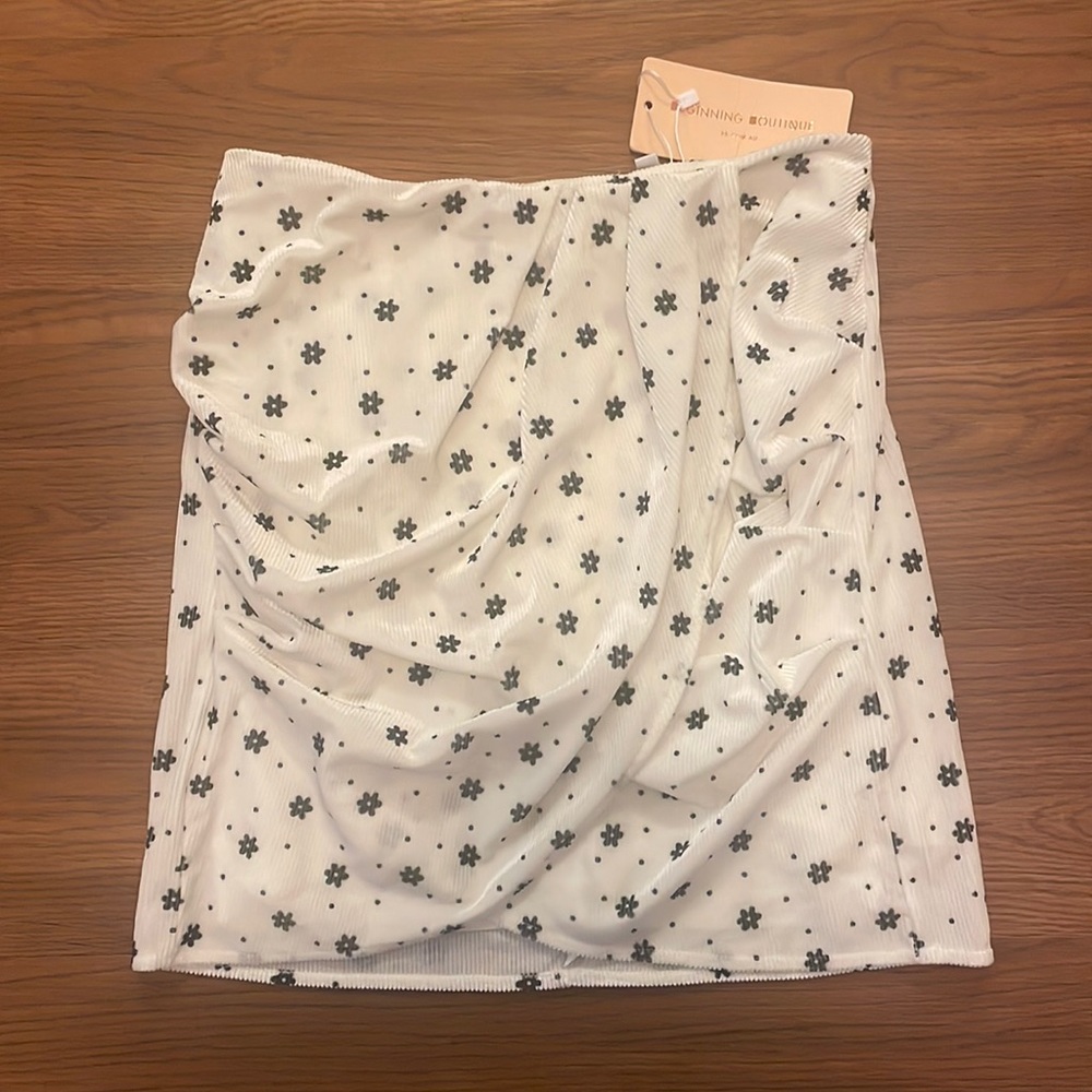 White Floral Mini Skirt